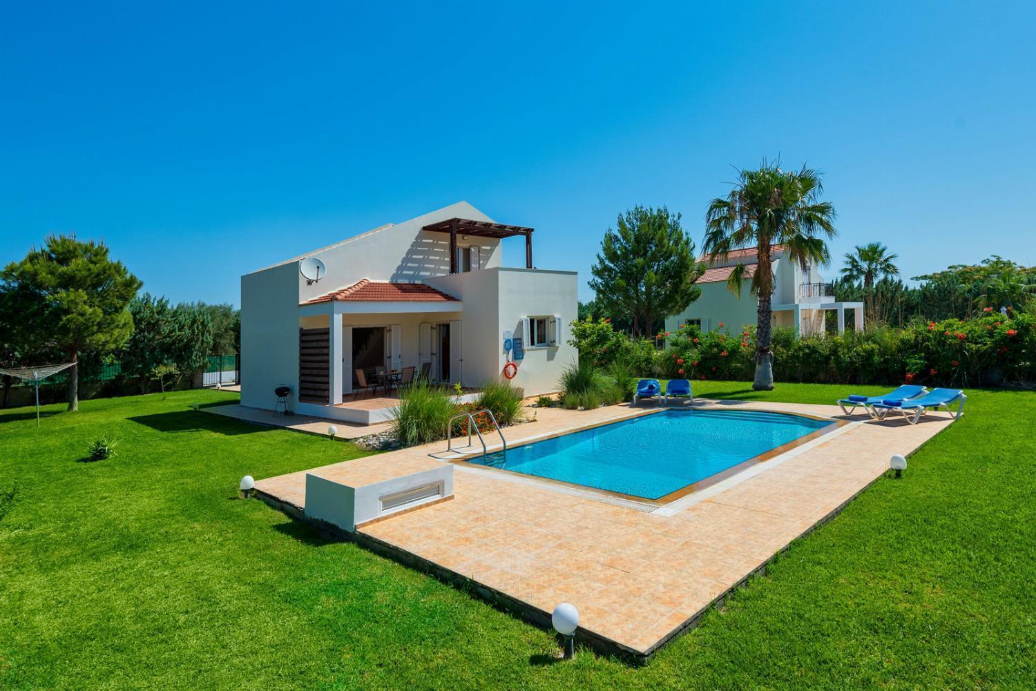 Villa Athena Classico *