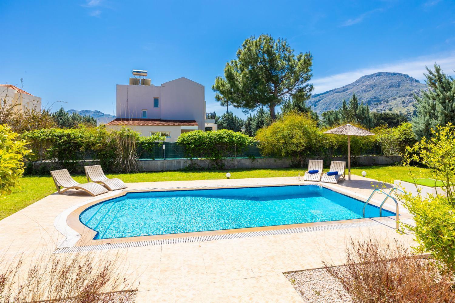 Villa Athena Classico *